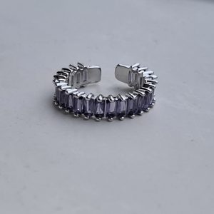 Prsten s ljubičastim cirkonima, srebrni