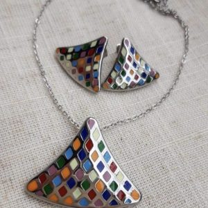 Šareni komplet od čelika i emajla