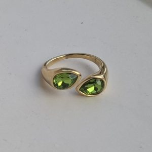 Prsten dva cirkona, svijetlo zeleni