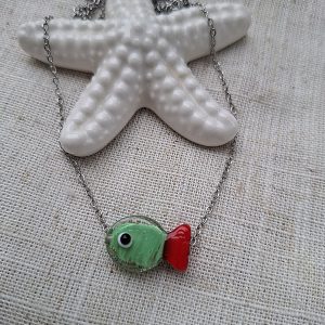 Staklena ribica, zeleno - crvena