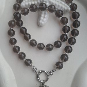 Sivi kvarc s botunom